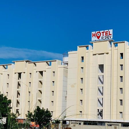 Hotel D Dev Vijayawāda Exteriér fotografie