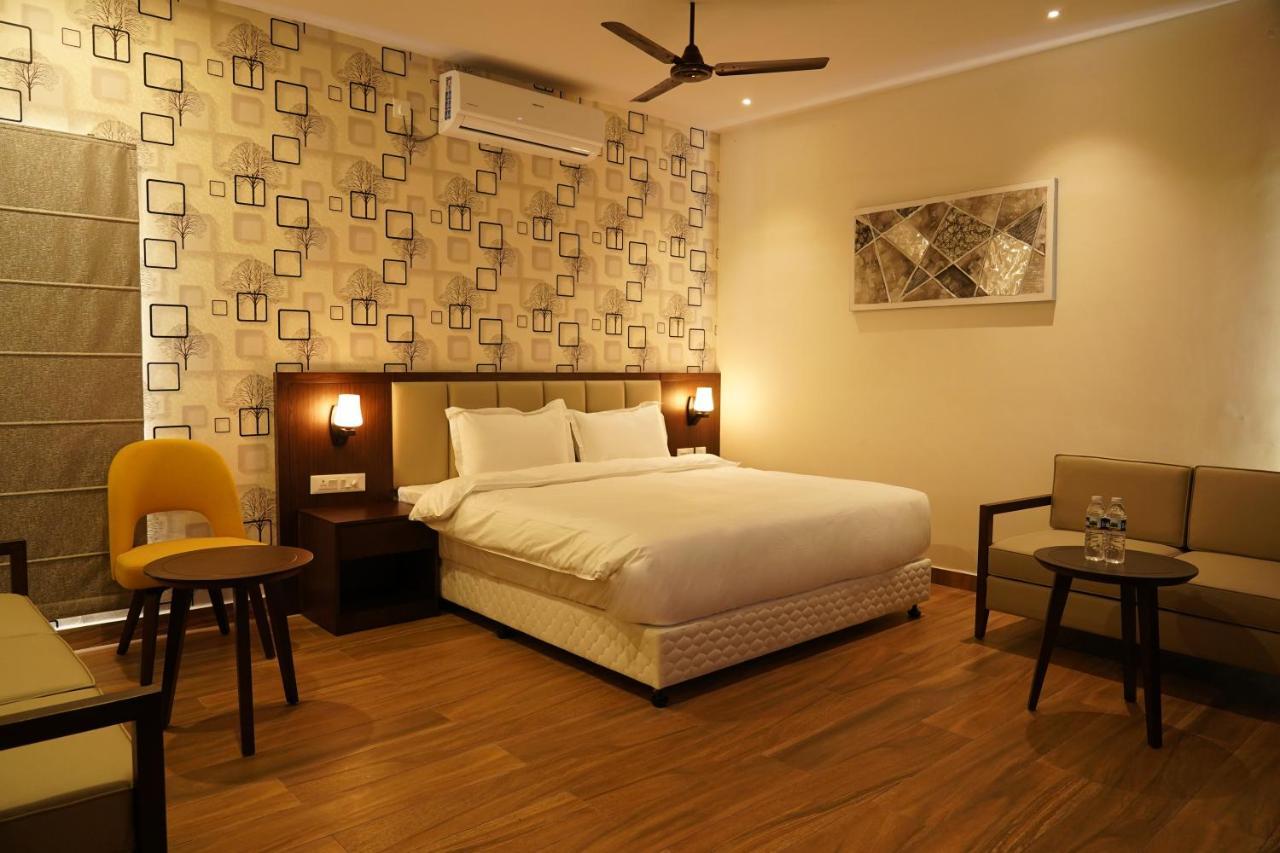 Hotel D Dev Vijayawāda Exteriér fotografie