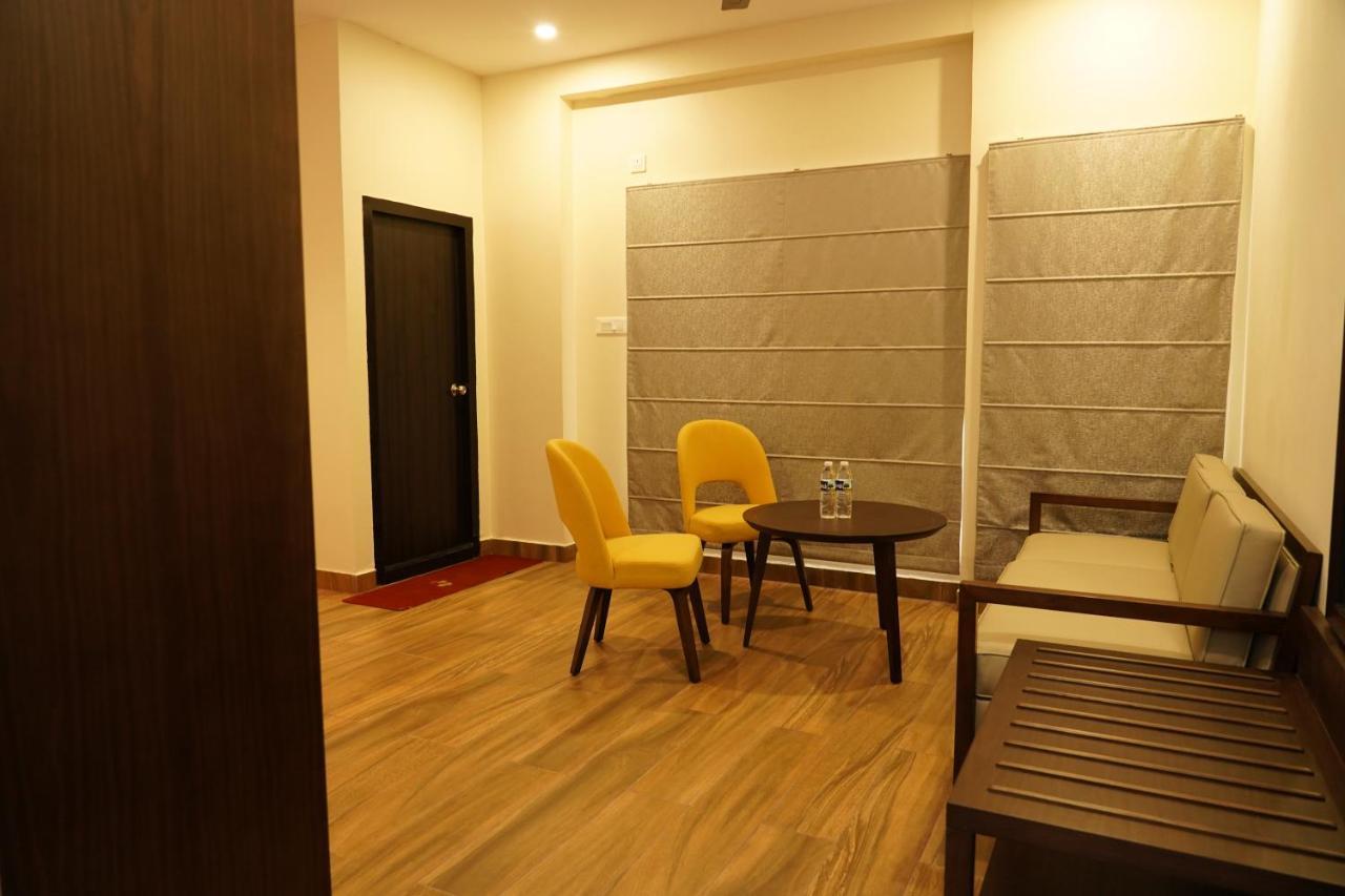 Hotel D Dev Vijayawāda Exteriér fotografie